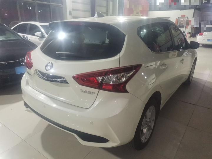 Tiida 2024 1.6L CVT photo 4
