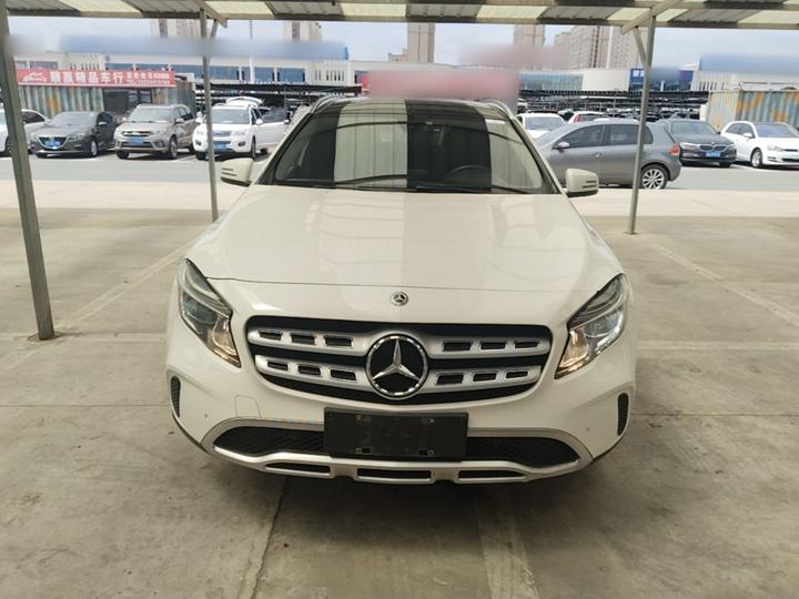 GLA 2018 GLA 200 Dynamic photo 2