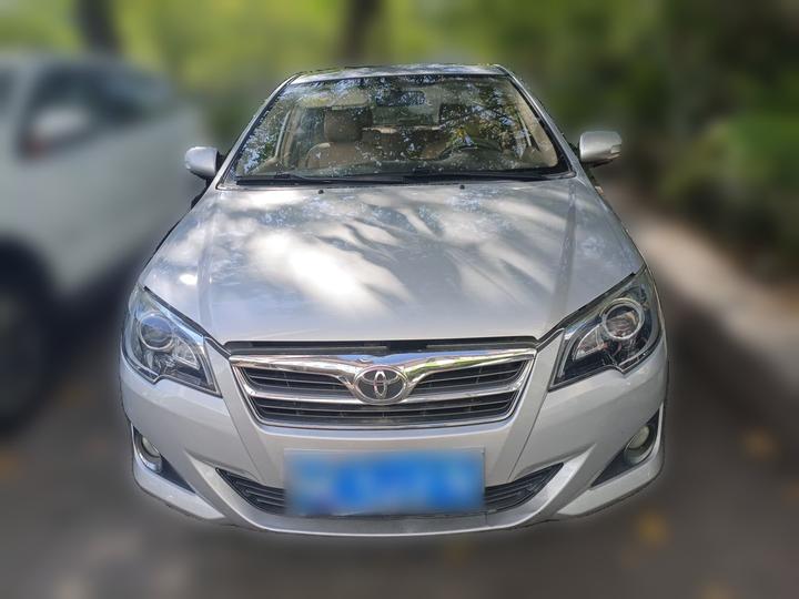 2013 1.6L AT Luxury photo 2