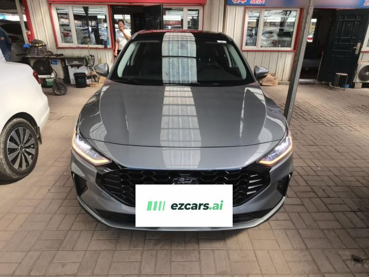 Focus 2022 Hatchback EcoBoost 180 AT photo 2