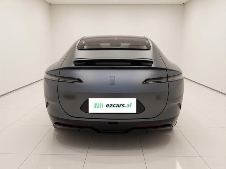 12 2025 Facelift Ultra EREV photo 3