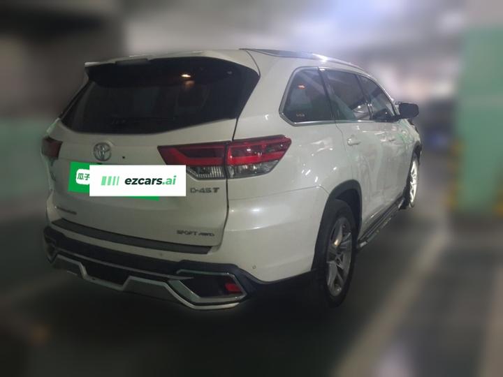 Highlander 2018 2.0T AWD Premium 7-Seater China VI photo 6
