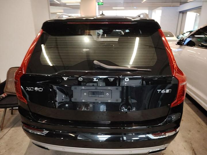 XC90 2017 T6 5-Seater photo 5