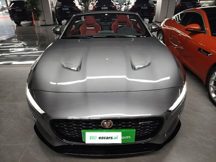 F-TYPE 2023 P300 Convertible R-DYNAMIC BLACK photo 2