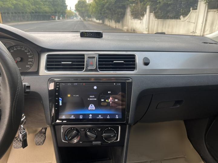 Santana 2015 1.6L MT Comfort photo 4