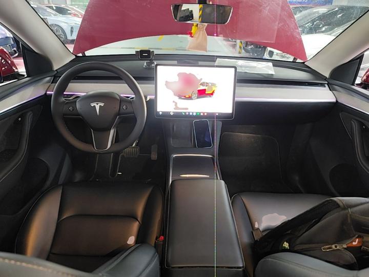 Model Y 2023 RWD photo 5