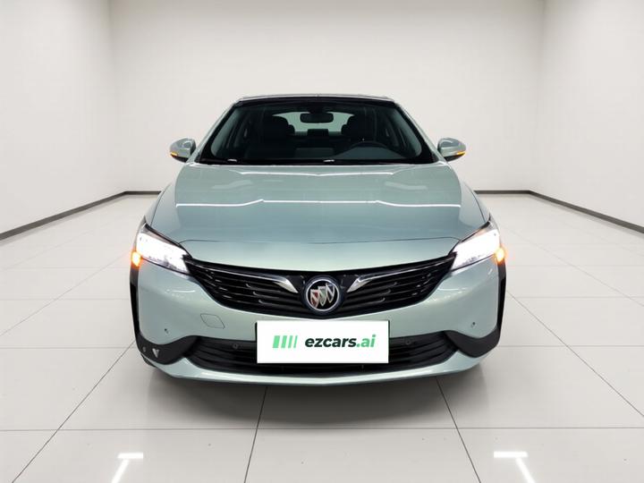 6 2022 PHEV photo 2