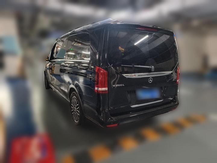 V-Class 2018 V 260 L Premium Extended China V photo 4
