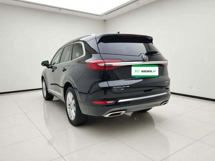 2020 28T AWD Exclusive Flagship photo 4