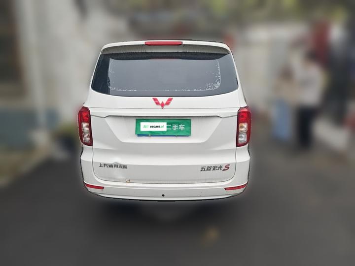 Wuling Hongguang 2021 1.5L S Standard LAR photo 5