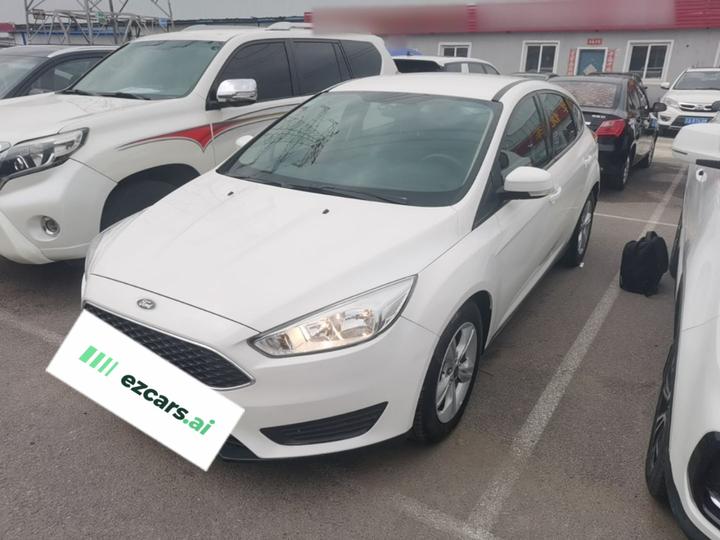 Focus 2018 Hatchback Classic 1.6L AT Comfort