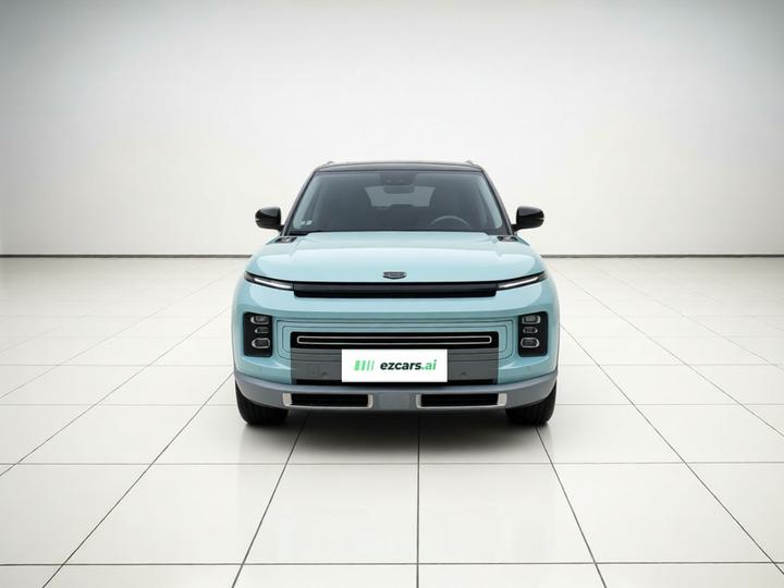 Geely icon 2022 1.5TD photo 2