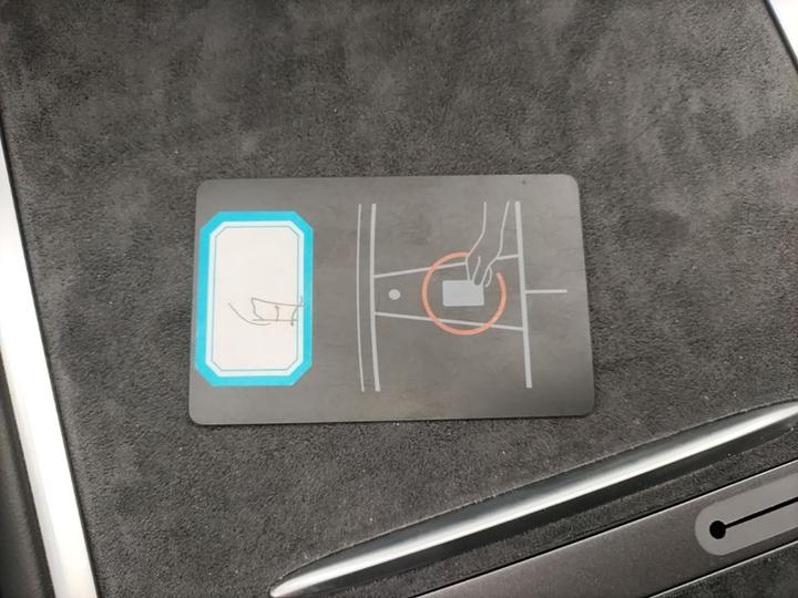 Model 3 2022 RWD photo 8
