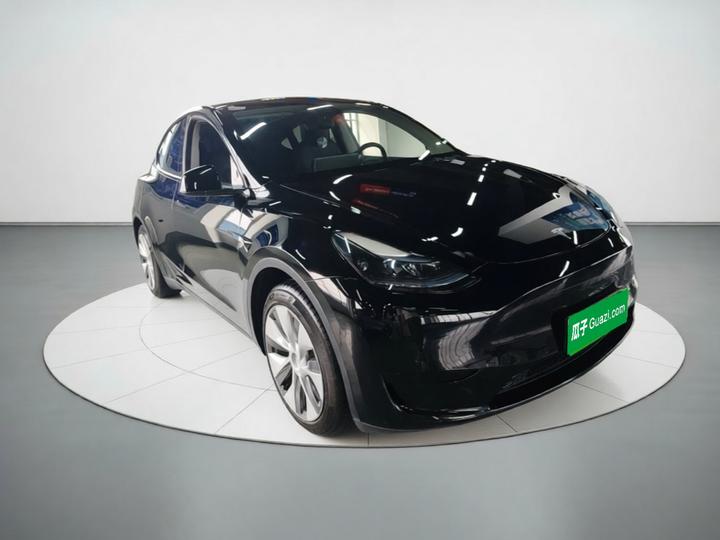 Model Y 2022 Facelift RWD photo 3