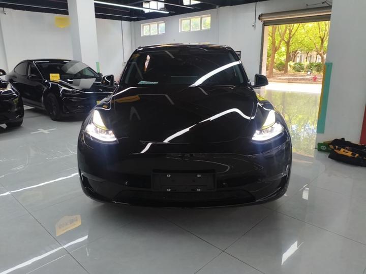 Model Y 2022 Facelift Long Range AWD photo 2
