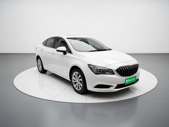 Verano 2015 Sedan 15S AT Leading photo 3