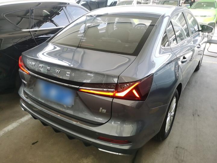 i5 2023 1.5L CVT Luxury photo 4