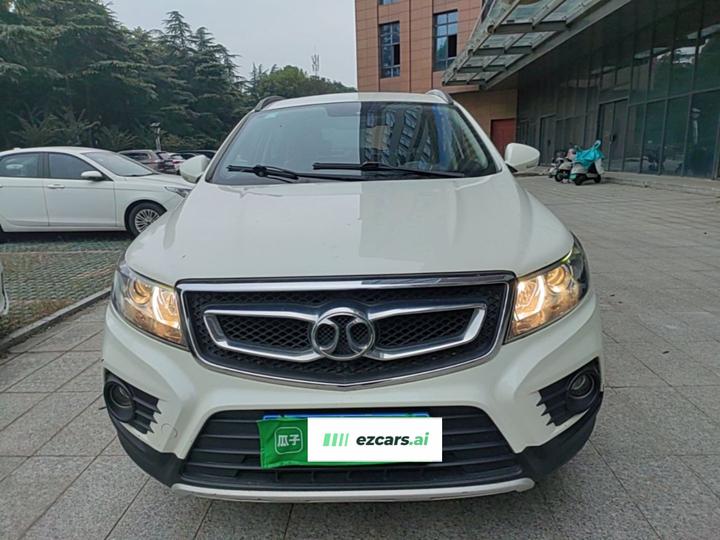 BAIC X55 2016 1.5T CVT Elite photo 2