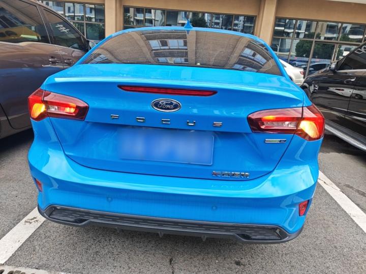 Focus 2022 Sedan EcoBoost 180 AT photo 5