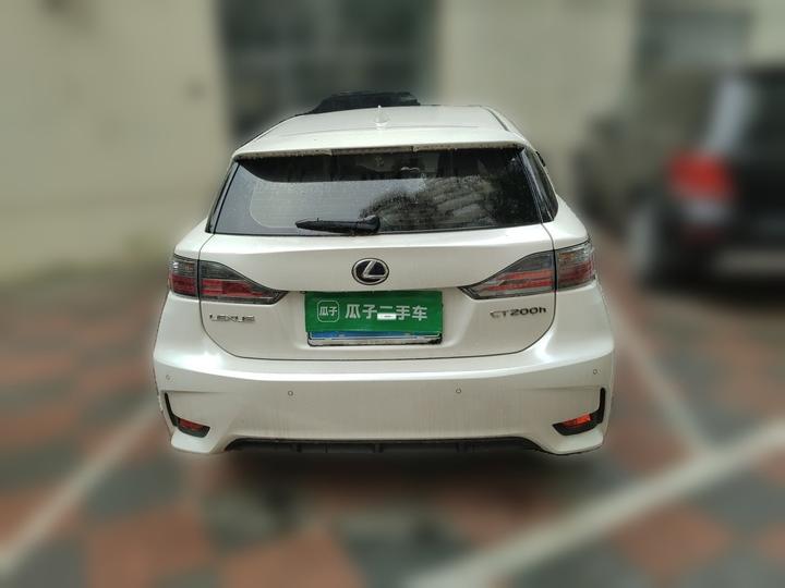 CT 2014 CT200h Comfort photo 5