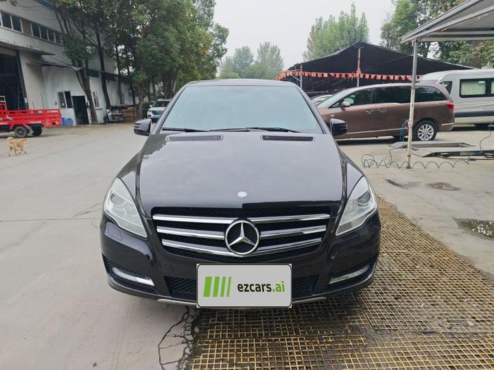 R-Class 2017 R 320 4MATIC Business Edition photo 2