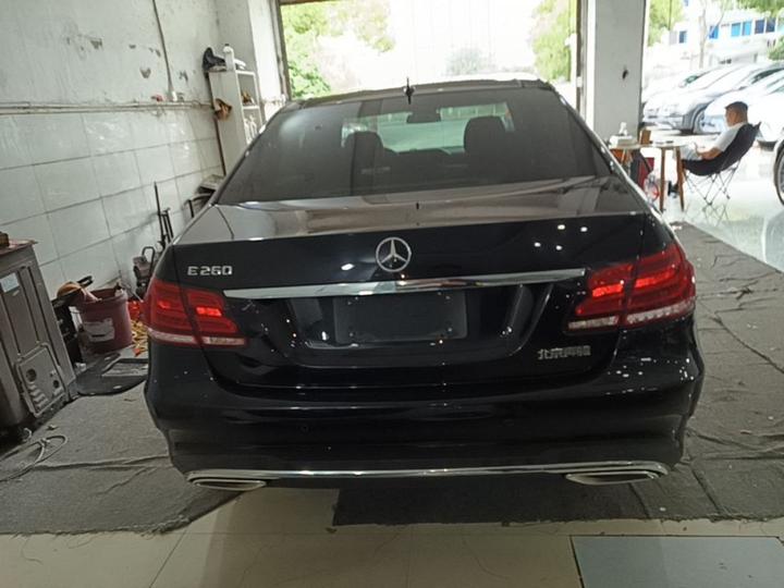 E-Class 2015 Facelift E 260 L Sport Fashion photo 3
