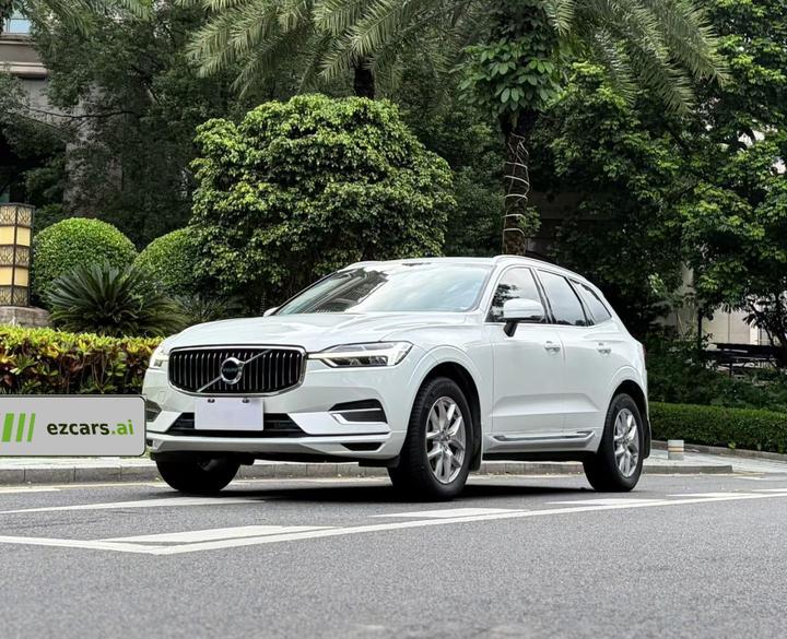 XC60 2021 T5 AWD Luxury