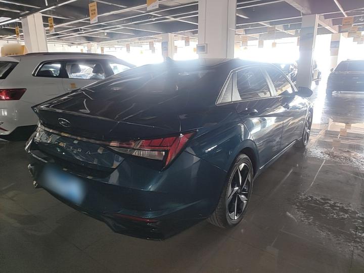 Elantra 2021 1.5L CVT LUX Premium photo 4