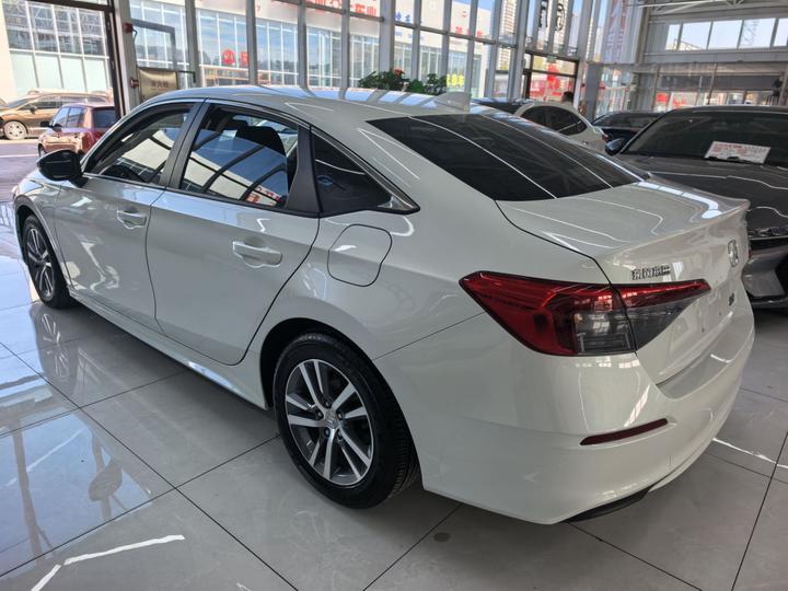 Civic 2023 240TURBO CVT photo 4