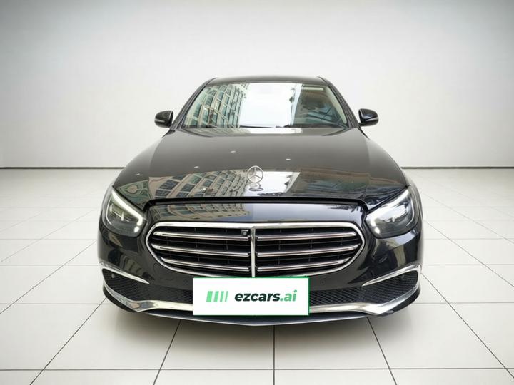 E-Class EV 2022 Facelift E 350 e L PHEV Sport photo 2