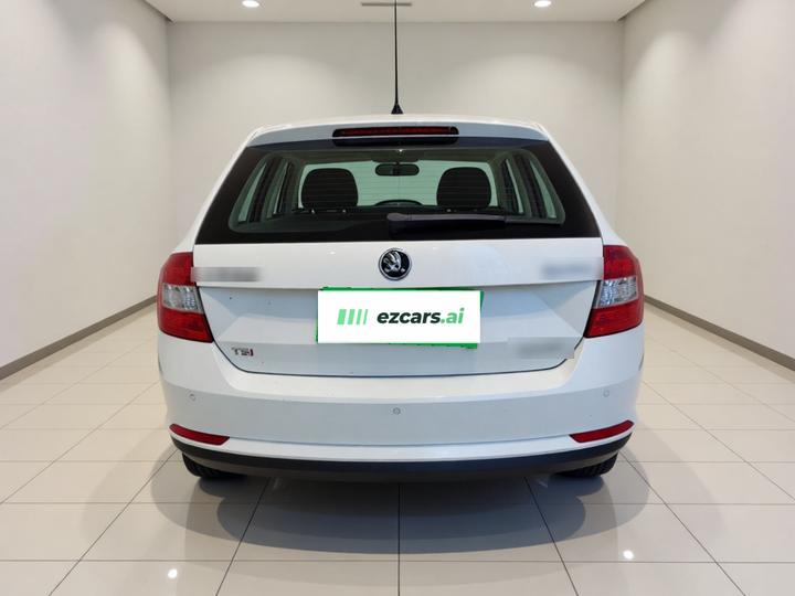 Rapid Spaceback 2014 1.4TSI DSG Comfort photo 5