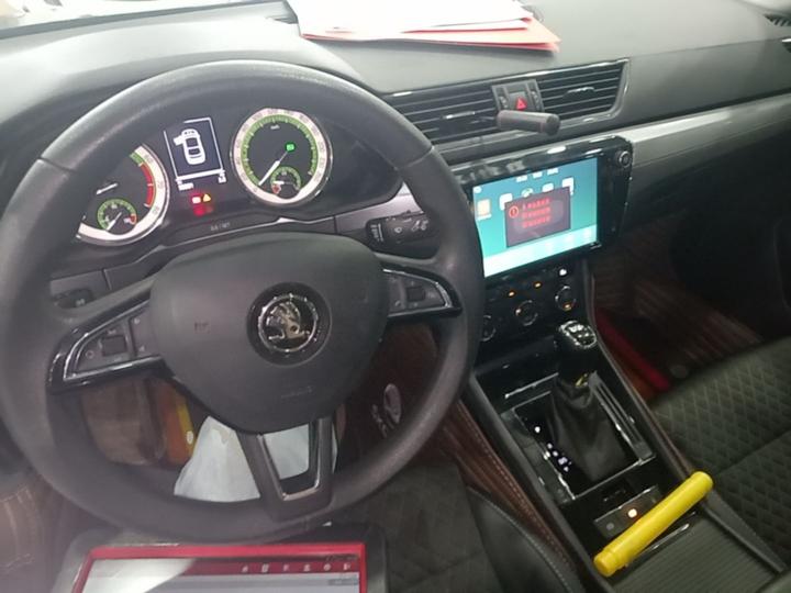 Superb 2018 TSI330 DSG Comfort China V photo 5