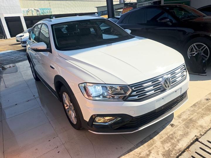 C-TREK 2017 1.6L AT Comfort photo 3