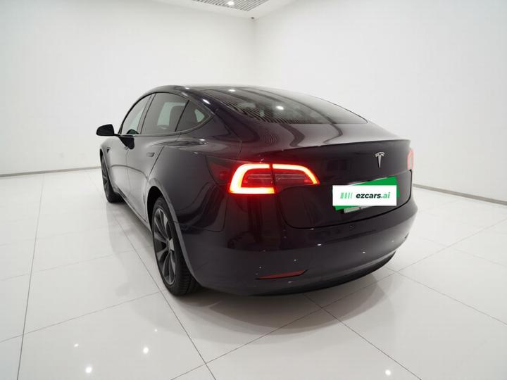 Model 3 2022 RWD photo 4