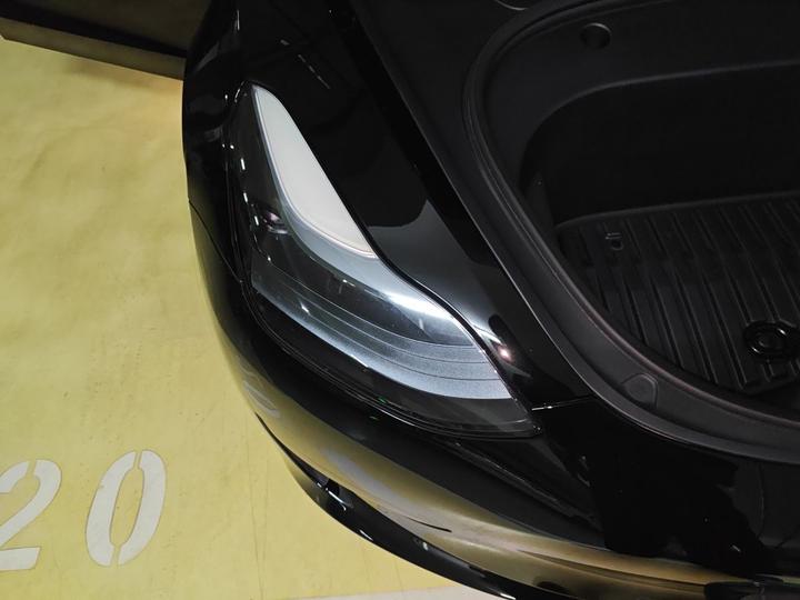 Model 3 2022 RWD photo 7
