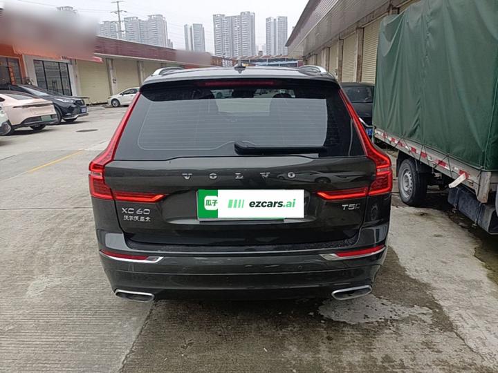 XC60 2021 T5 AWD Luxury photo 3