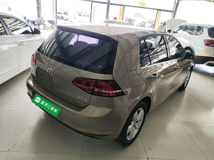 Golf 2017 230TSI AT Comfort Anniversary Edition photo 4