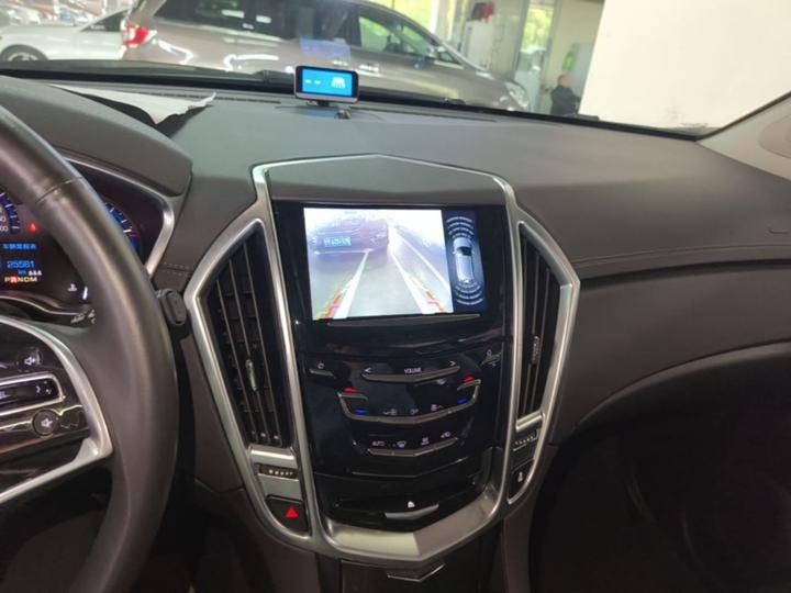 SRX 2015 3.0L Comfort photo 8
