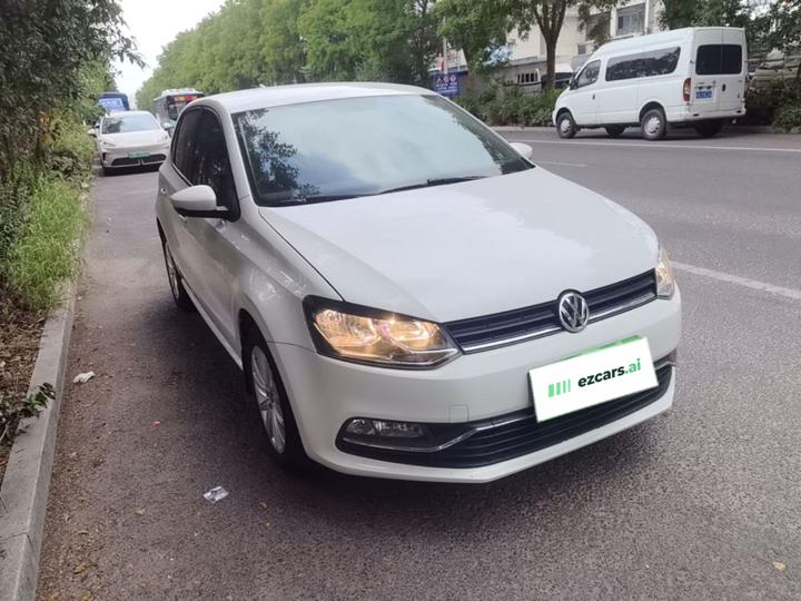 Polo 2014 1.4L AT Comfort photo 3