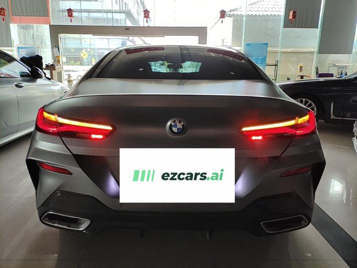 8 Series 2022 840i 4-Door Coupe M Sport Package photo 3