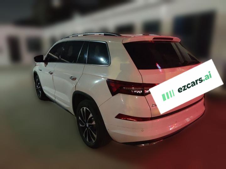Kodiaq 2022 Facelift TSI330 7-Seater RWD photo 4