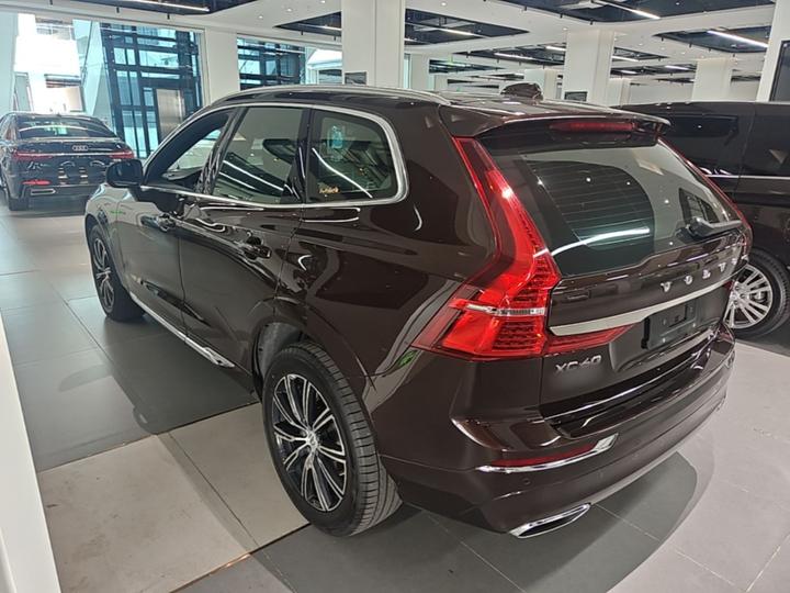 XC60 2021 T5 AWD Luxury photo 4