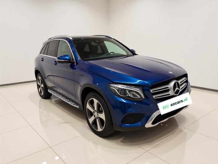 GLC 2016 GLC 260 4MATIC Luxury photo 3