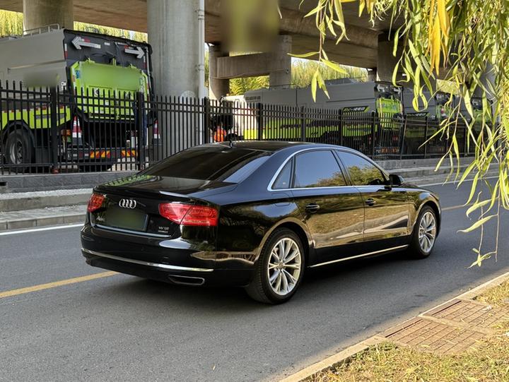 A8 2013 A8L 50 TFSI quattro Premium photo 4