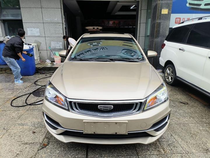 Emgrand 2019 1.5L MT China VI photo 2