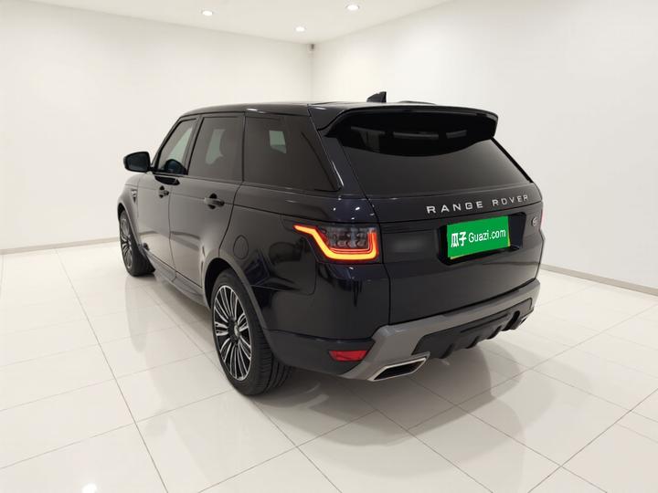 Range Rover Sport 2021 3.0 L6 SE photo 4