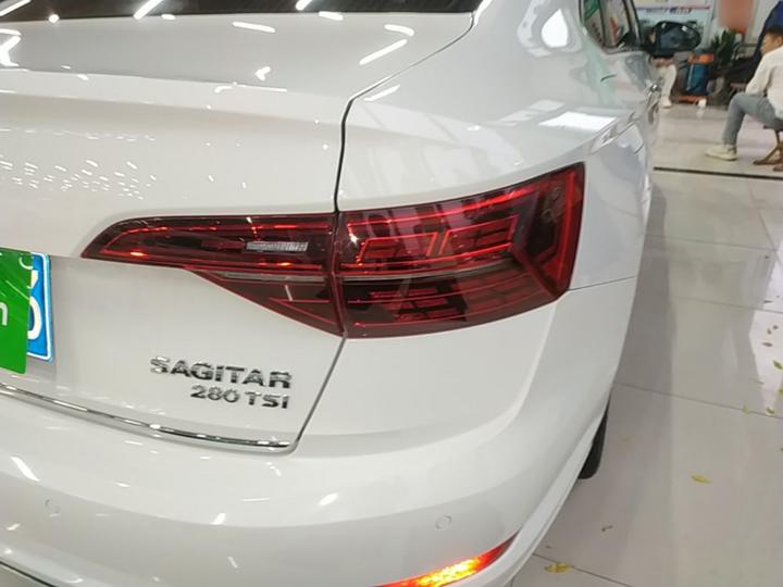 Sagitar 2022 280TSI DSG Excellence photo 7