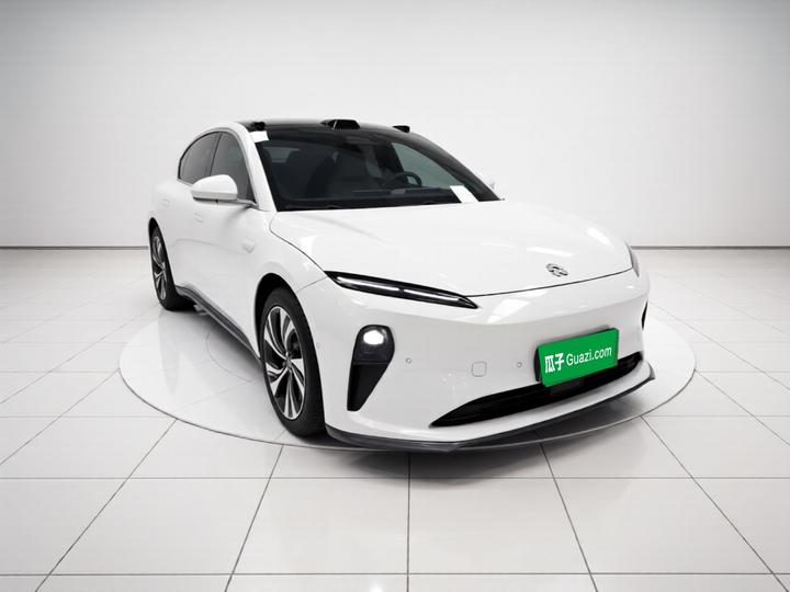 ET5 2022 75kWh photo 3