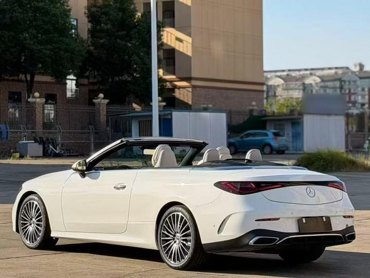 CLE 2024 CLE 260 Coupe photo 5