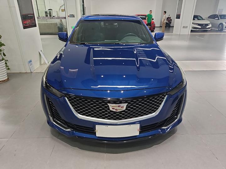 CT5 2022 28T Luxury photo 2